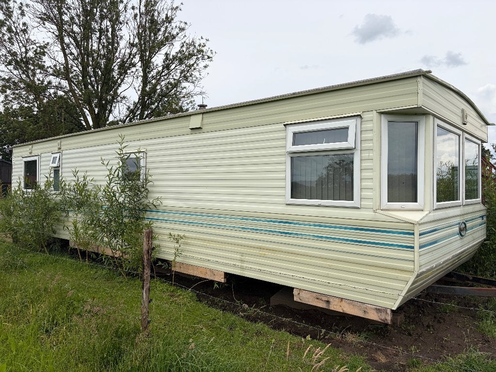 Mooie Alu stacaravan thermopane 10.50x4.00 2 slk prima staat, Meer dan 6