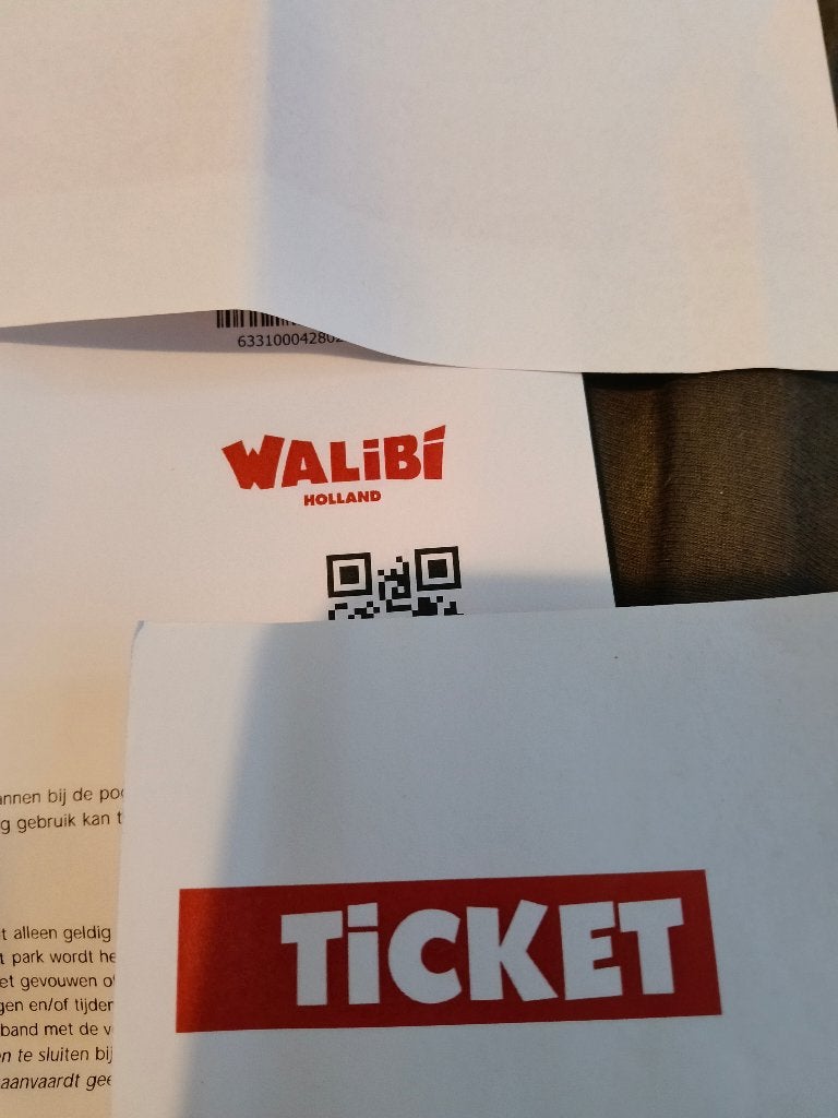 5 walibi kaartjes (entree) te koop. € 17,50, Drie personen of meer, Ticket of Toegangskaart