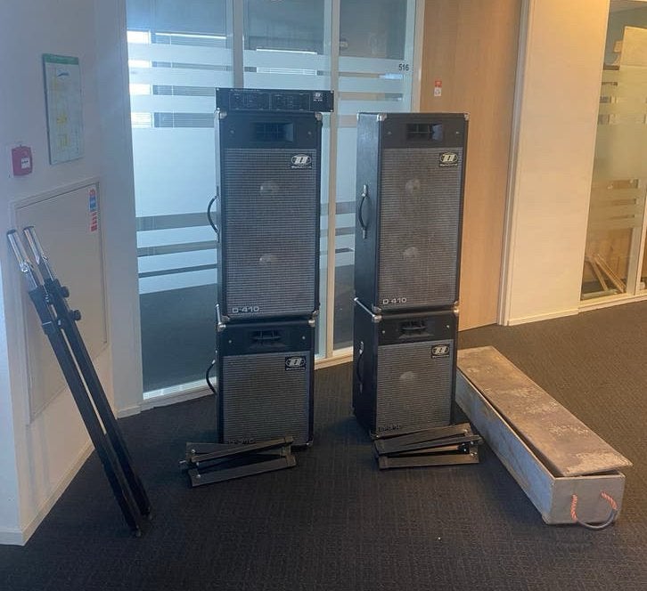Dynacord speaker set compleet met accesoires., Ophalen, Zo goed als nieuw, Minder dan 500 watt