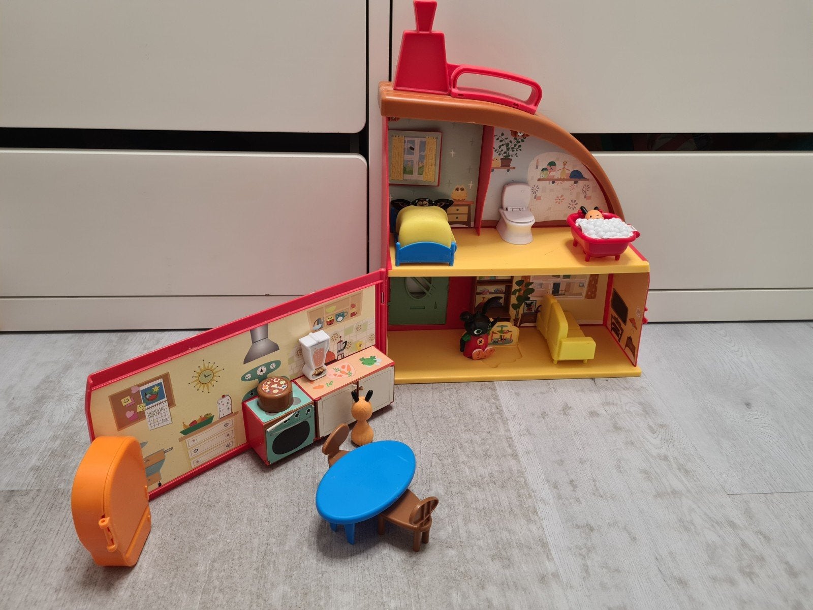 Bing Speelhuis met accessoires, Ophalen