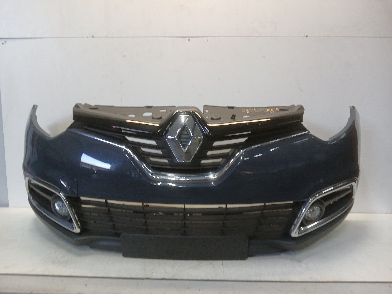 Bumper voor Renault Captur, Auto-onderdelen, Onderdelen@venauto.nl, Van der Ven Autorecycling B.V., Gebruikt, Ettenseweg 76, 4706 PB Roosendaal, The Netherlands