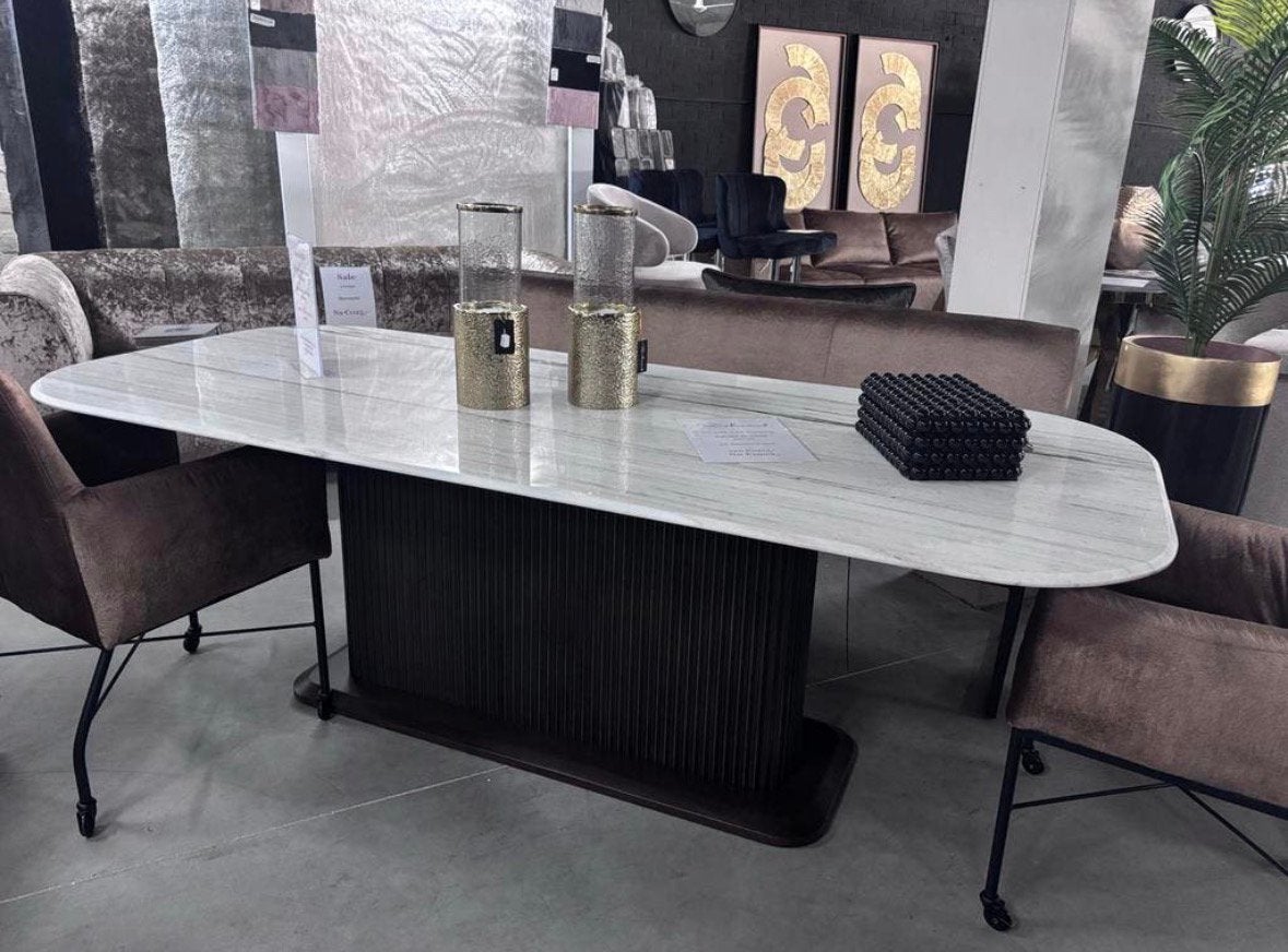eettafel Mayfield van Richmond Interiors