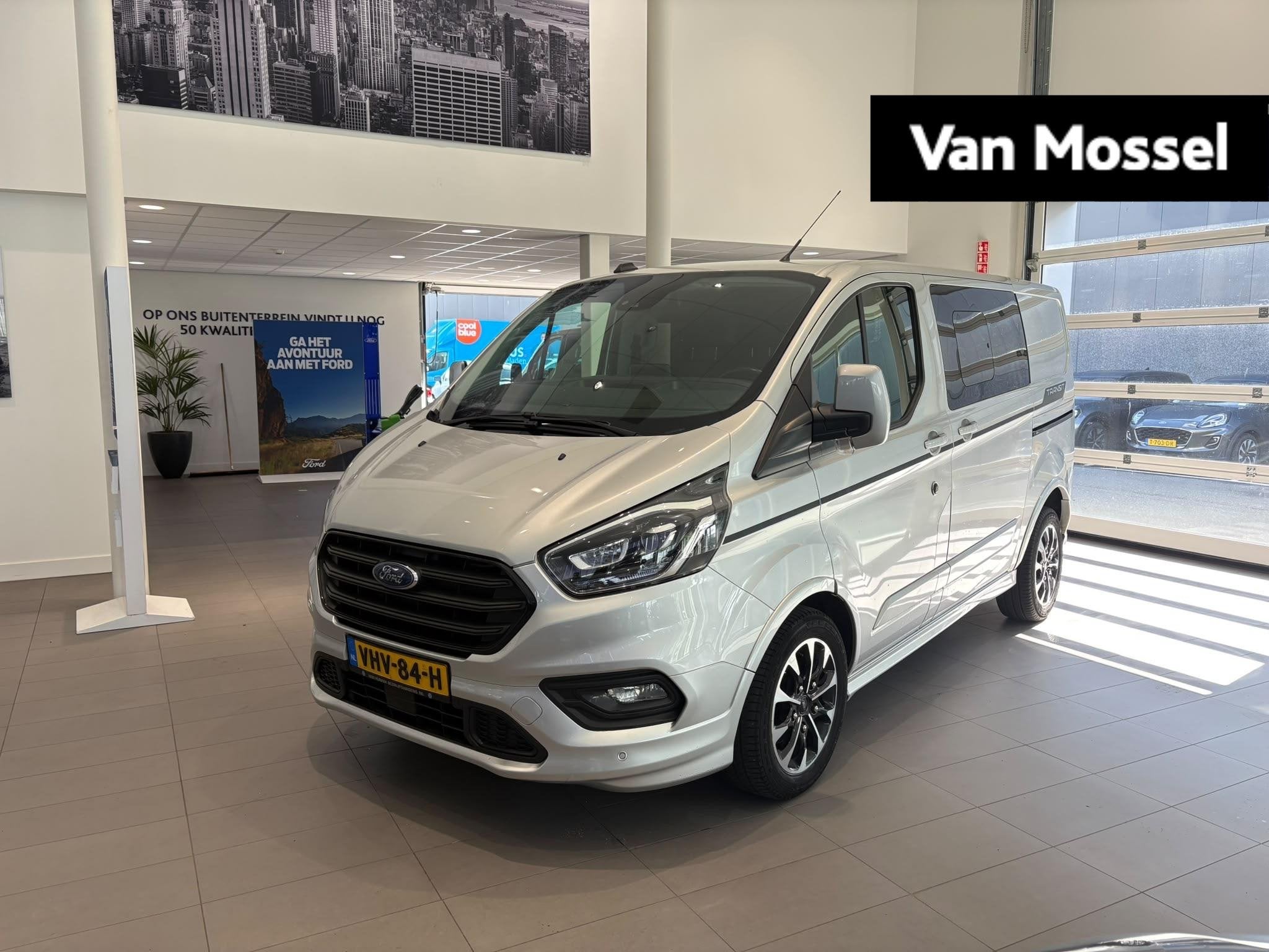 Ford Transit Custom 320 2.0 TDCI L1H1 Sport DC ADAPTIVE CRUI, Auto's, 15 km/l, Euro 6, 4 cilinders, Leder en Stof