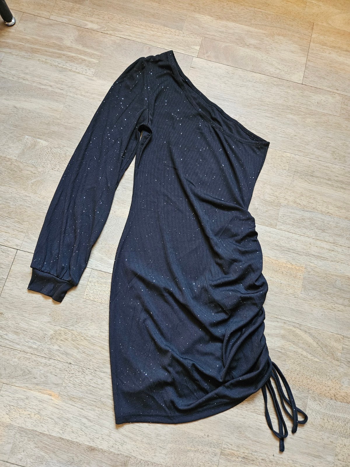 One shoulder jurkje, Kleding | Dames, Zwart, Ophalen of Verzenden, Zo goed als nieuw, Maat 36 (S)