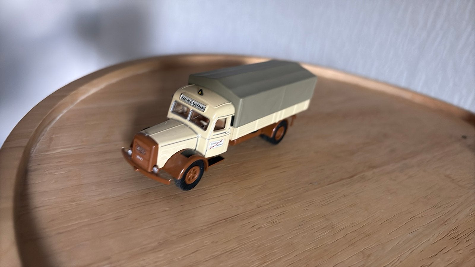 BREKINA 86100 KAELBLE K 832 PRITCHEN-LASTZUG. Ho 1:87, Ophalen of Verzenden, Zo goed als nieuw