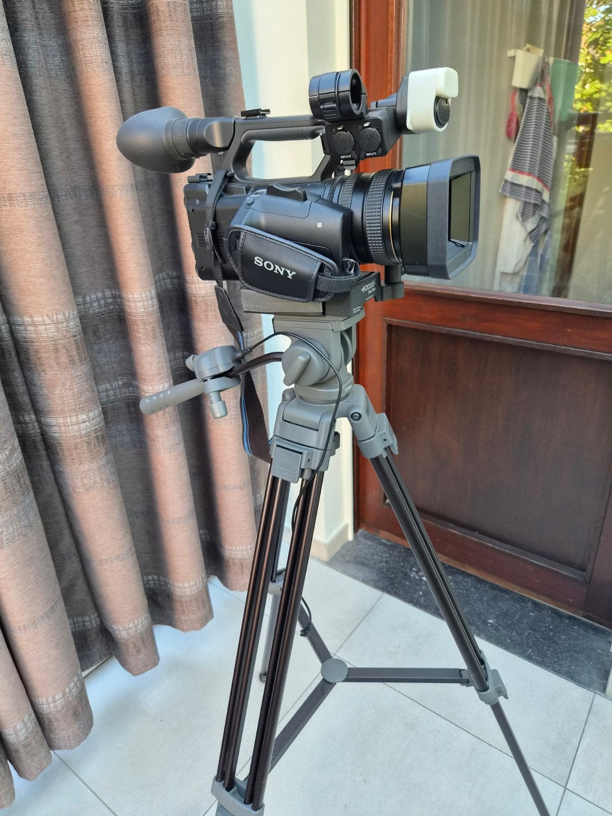 Sony HXR-NX3 professionele camera (30u, veel opties), Audio, Tv en Foto, Videocamera's Digitaal, Full HD, 20x of meer, Overige soorten
