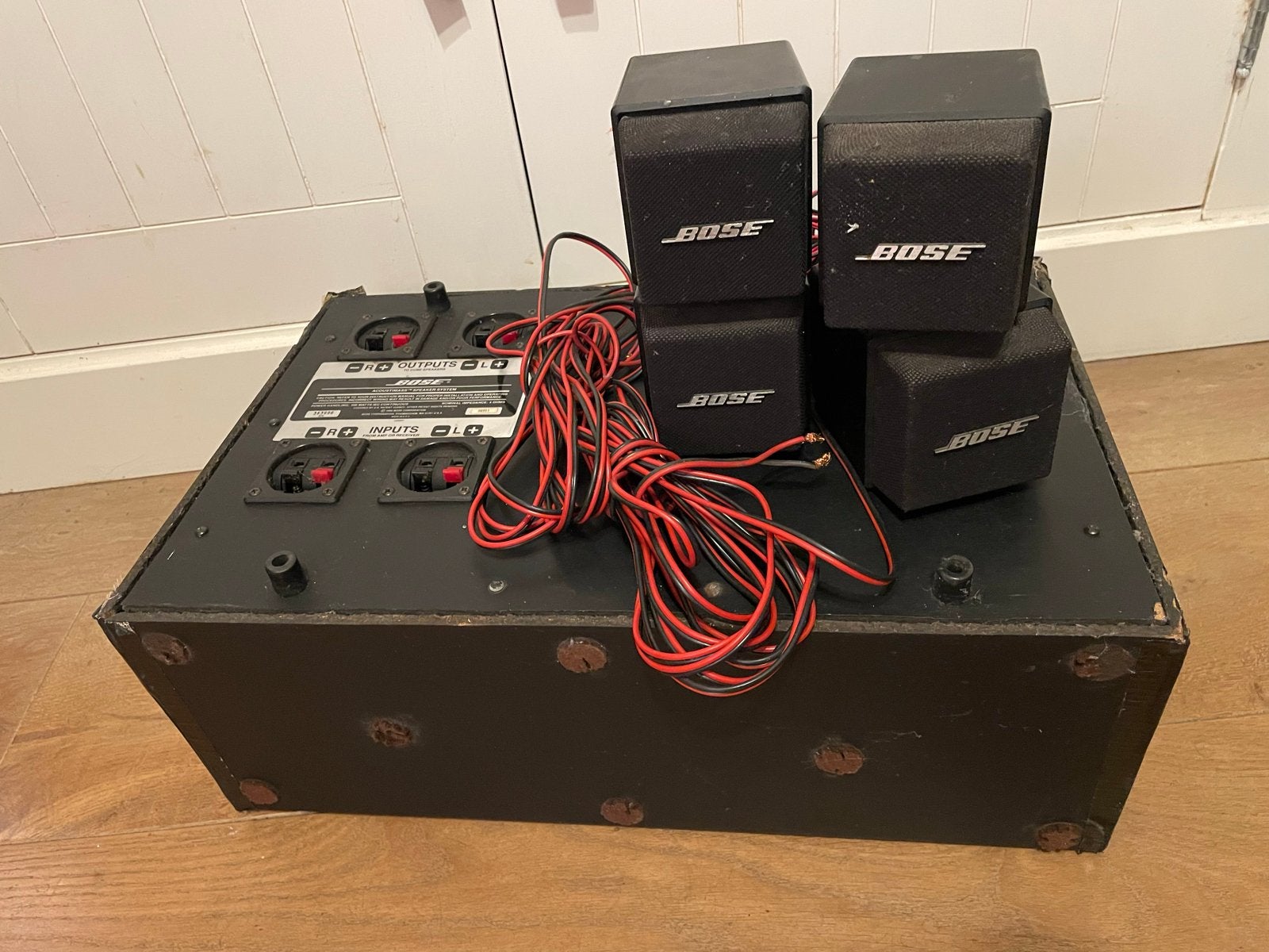 Bose Acoustimass Speaker Systeem met 4 Satelliet Speakers, Ophalen, Gebruikt, 60 tot 120 watt, Surroundset