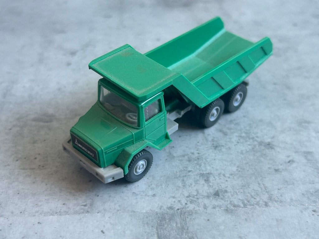 Wiking 1:87 Magirus-Deutz kipper groen, Ophalen of Verzenden, Zo goed als nieuw, Bus of Vrachtwagen, Wiking