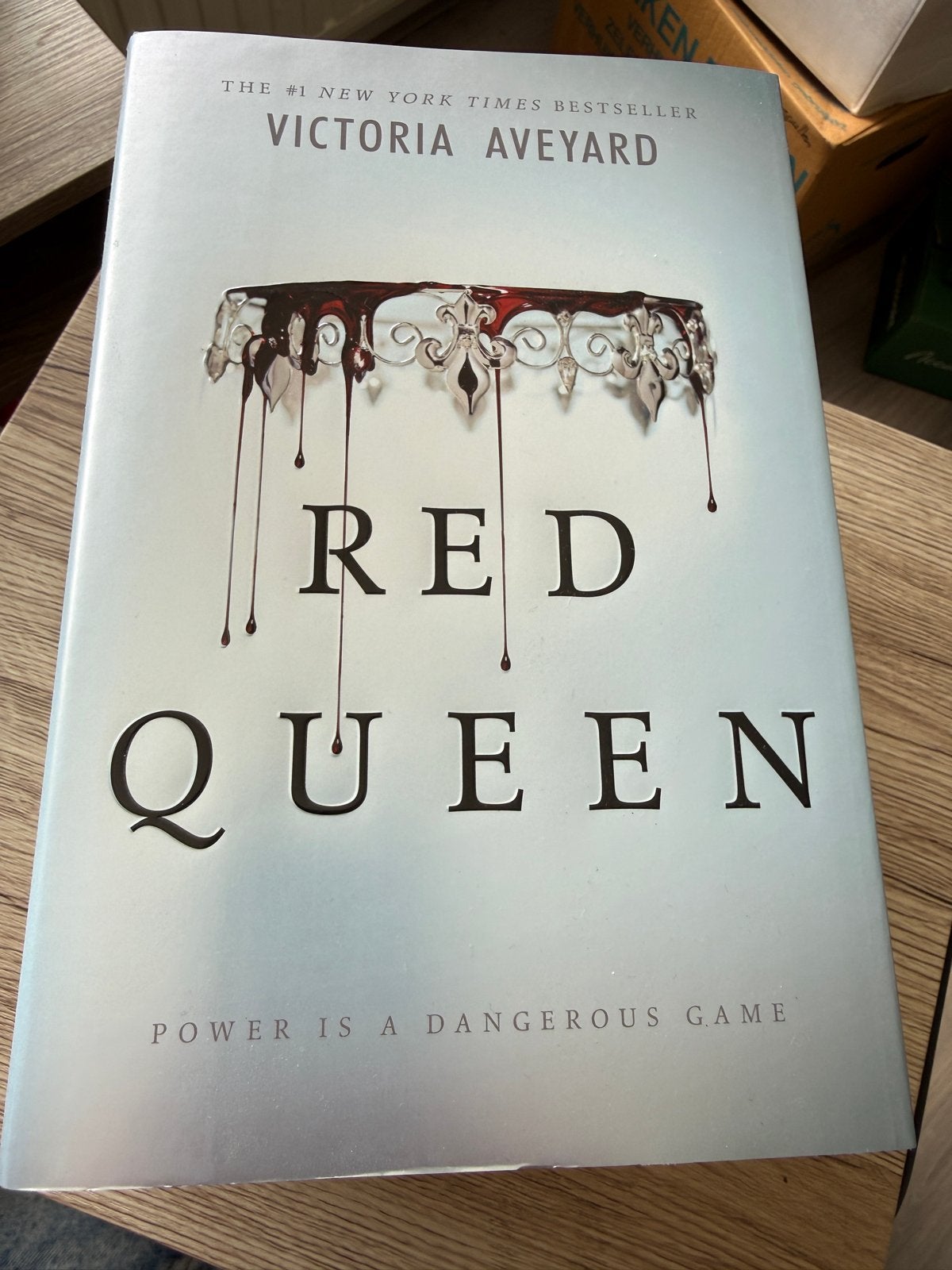 Red Queen serie - Victoria Aveyard (4 boeken), Ophalen of Verzenden, Gelezen, Amerika