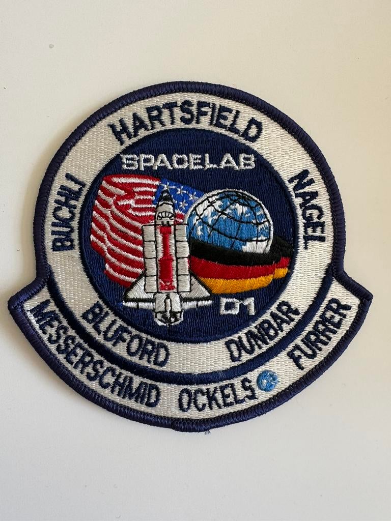 NASA Space Shuttle Mission STS-61A Spacelab Patch, Verzamelen, Ophalen of Verzenden, Zo goed als nieuw, Patch, Badge of Embleem