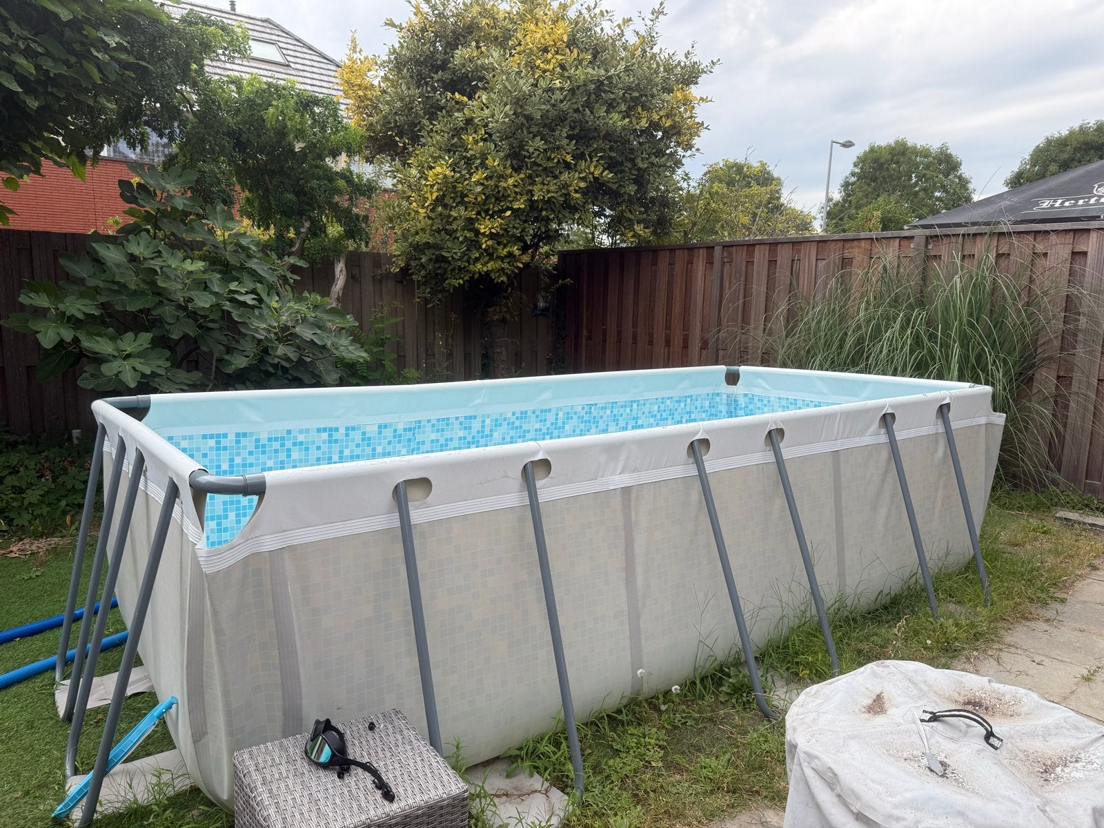 Zwembad met zandfilterpomp en toebehoren, Ophalen, Gebruikt, 200 tot 300 cm, 80 tot 120 cm
