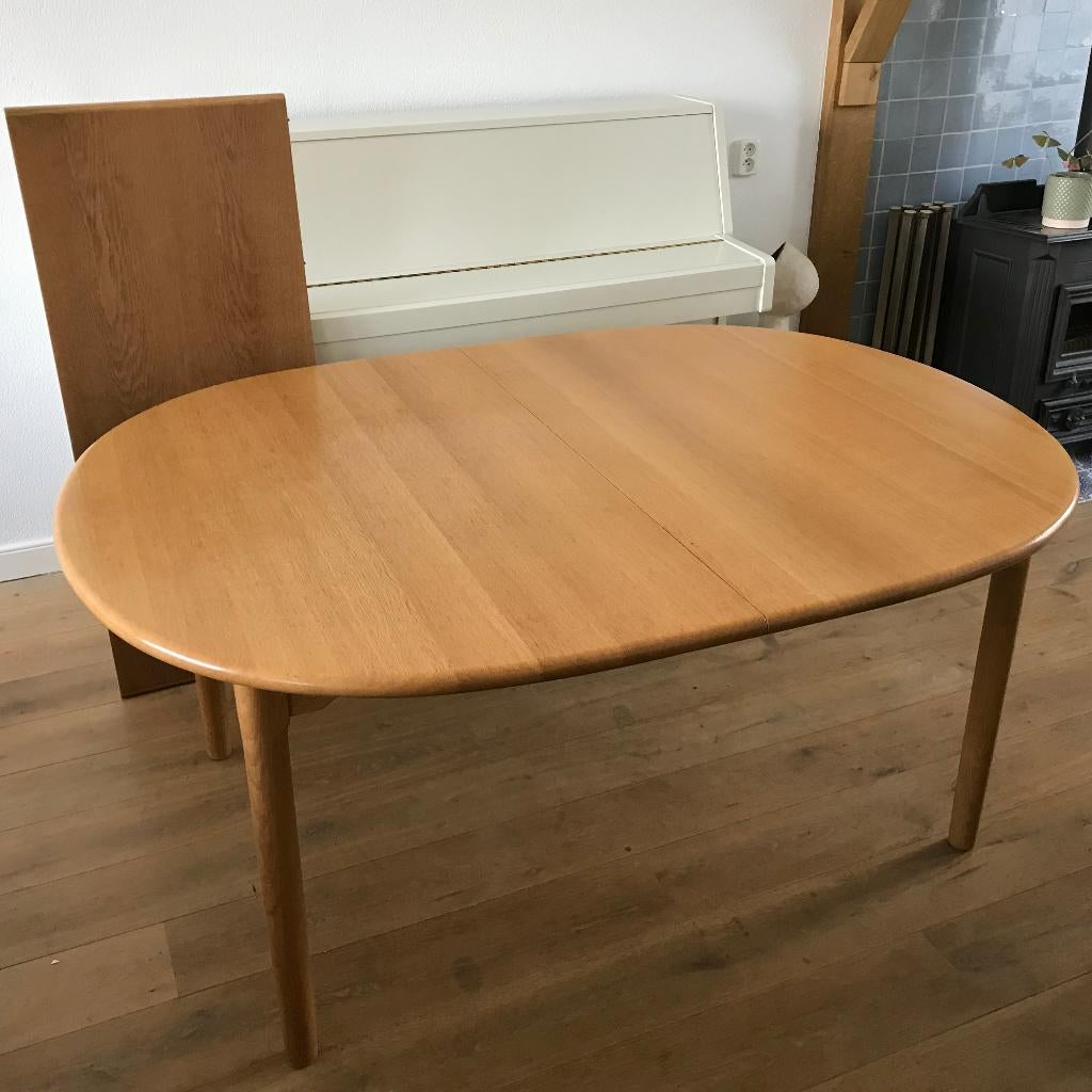 Kurt Ostervig Tranekaer Deens ovaal rond tafel vintage eiken, Ophalen