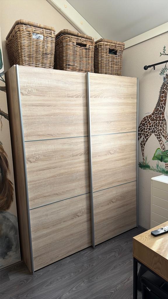 ZGAN kleding kast, Huis en Inrichting, Kasten | Kledingkasten, Ophalen of Verzenden, 25 tot 50 cm, Minder dan 100 cm