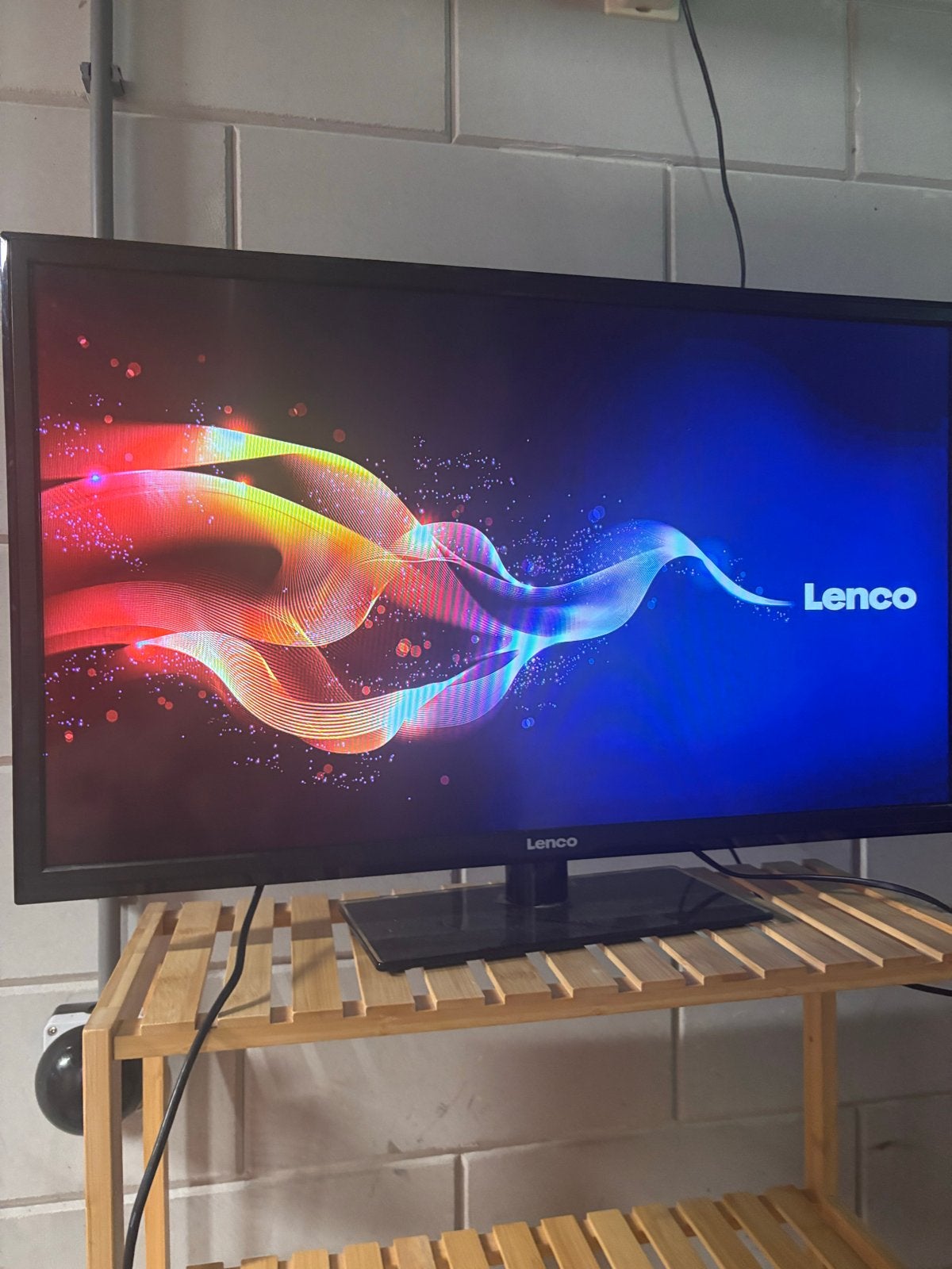 Lenco TV 81 inch (zonder afstandsbediening), Ophalen of Verzenden, Gebruikt, 80 tot 100 cm, Overige merken