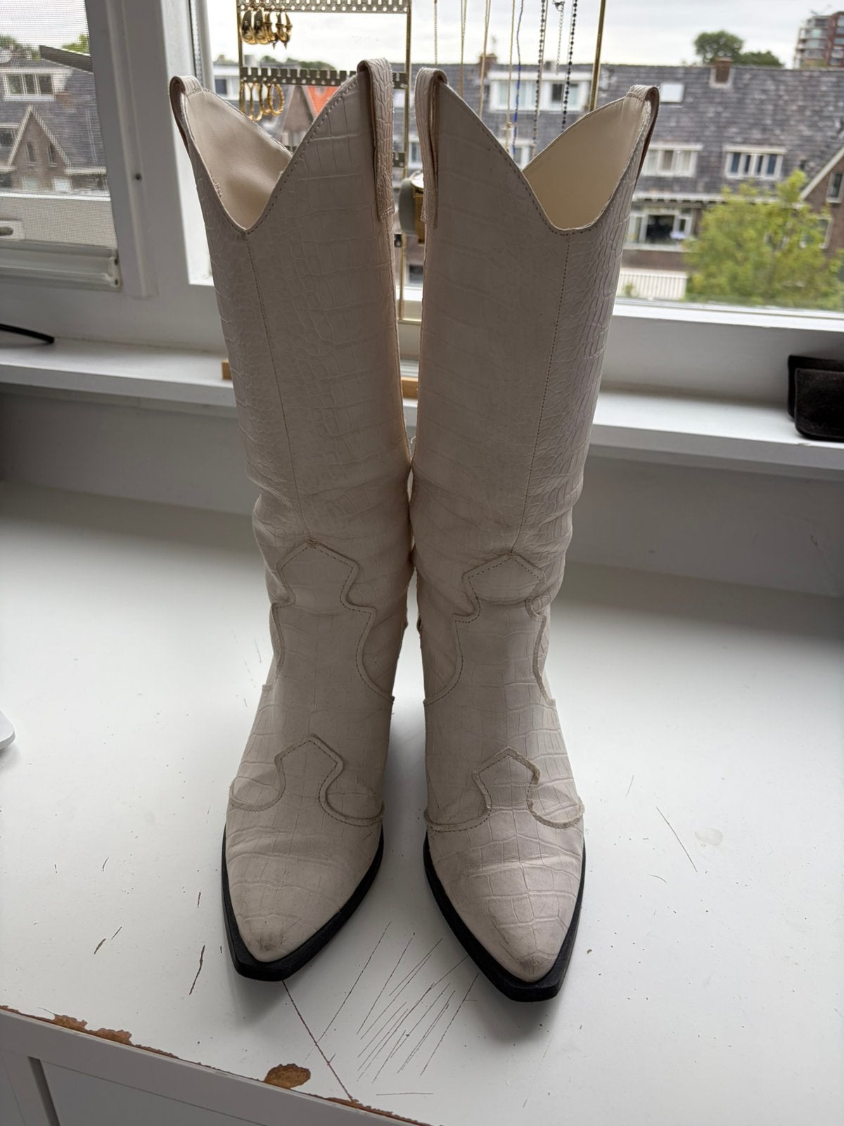 Halfhoge laarzen Stradivarius, Hoge laarzen, Wit, Ophalen of Verzenden, Gedragen