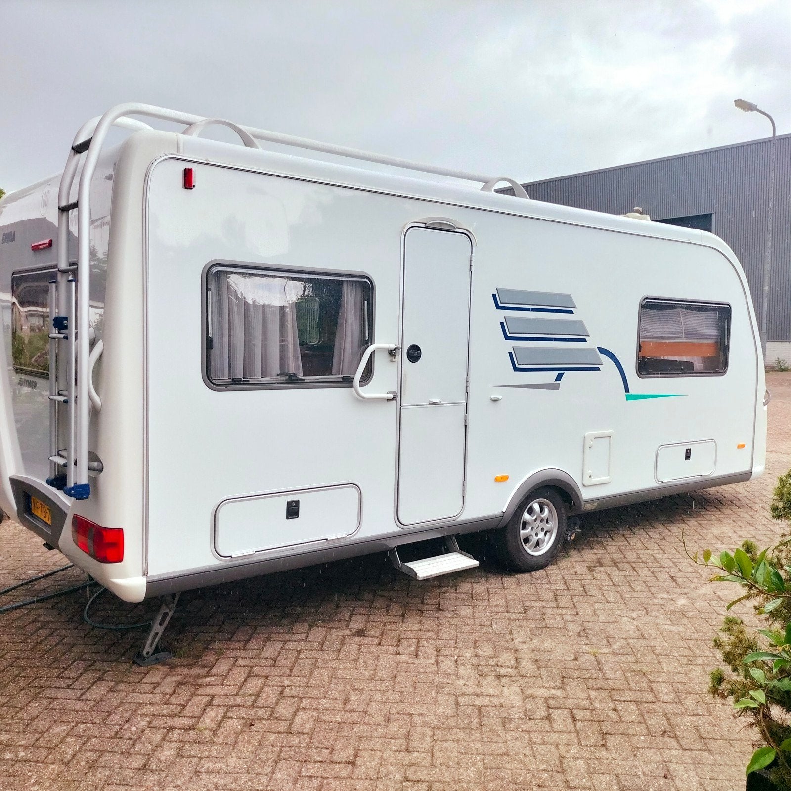 Eriba hymer 540B  caravan kinderkamer 5 pers incl stalling, Caravans en Kamperen, Ophalen, Gebruikt