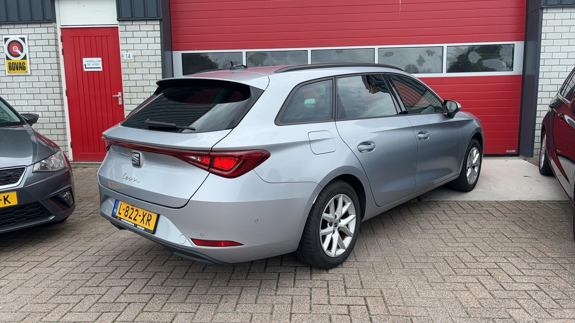 SEAT Leon Sportstourer 1.5 TSI Style Business Intense FULL L, Auto's, Voorwielaandrijving, Stof, 4 cilinders, Leon