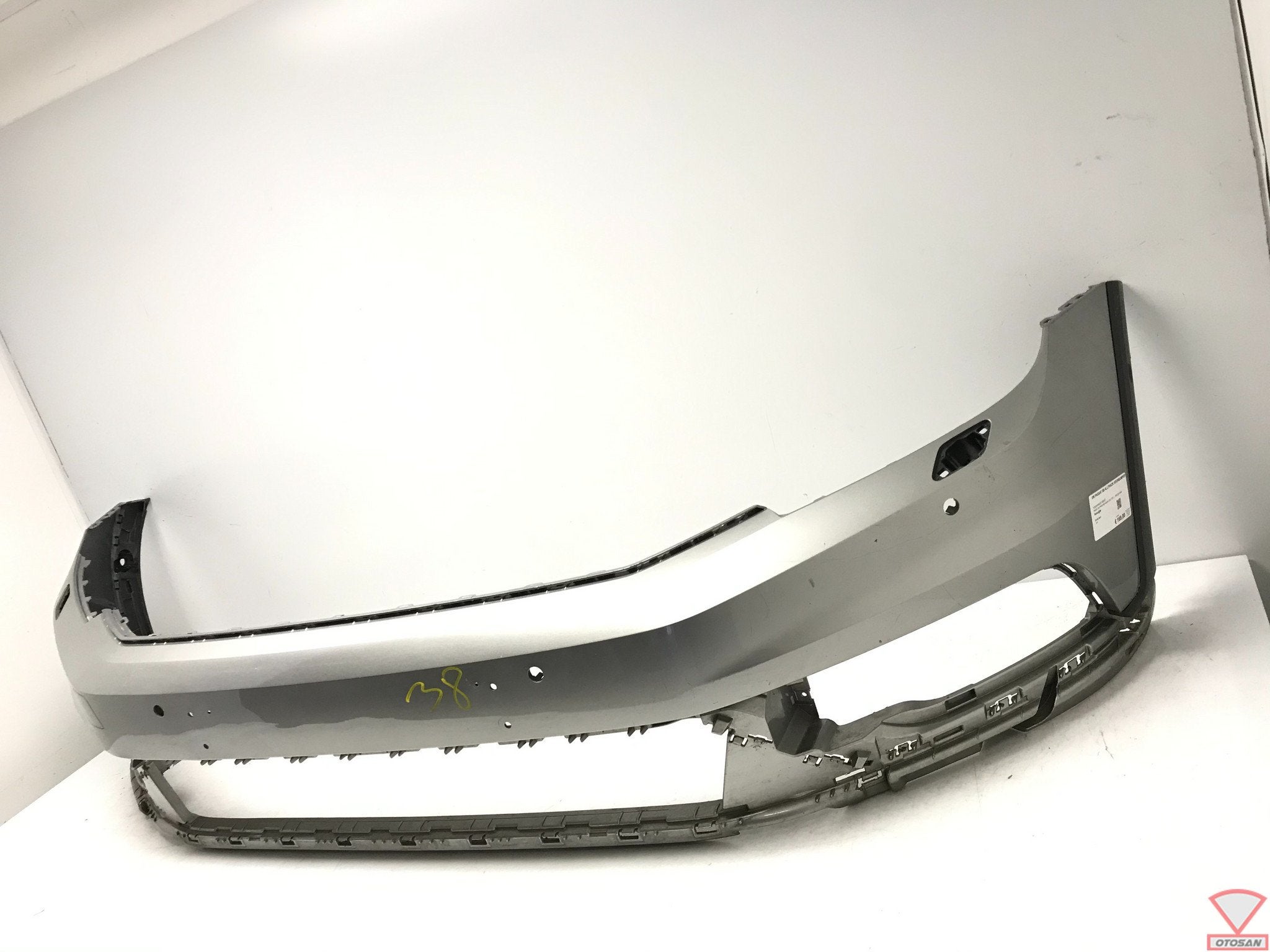 VW Passat B8 Alltrack Voorbumper Bumper KLS 6xPDC Origineel!, Gebruikt, Volkswagen AG, Bumper, Berliner Ring 2
38440  Wolfsburg, DE