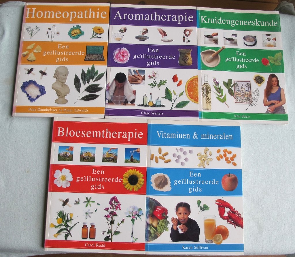 Boek kruidengeneeskunde, aromatherapie, homeopathie, bloesem, Ophalen of Verzenden, Zo goed als nieuw, Kruiden en Alternatief