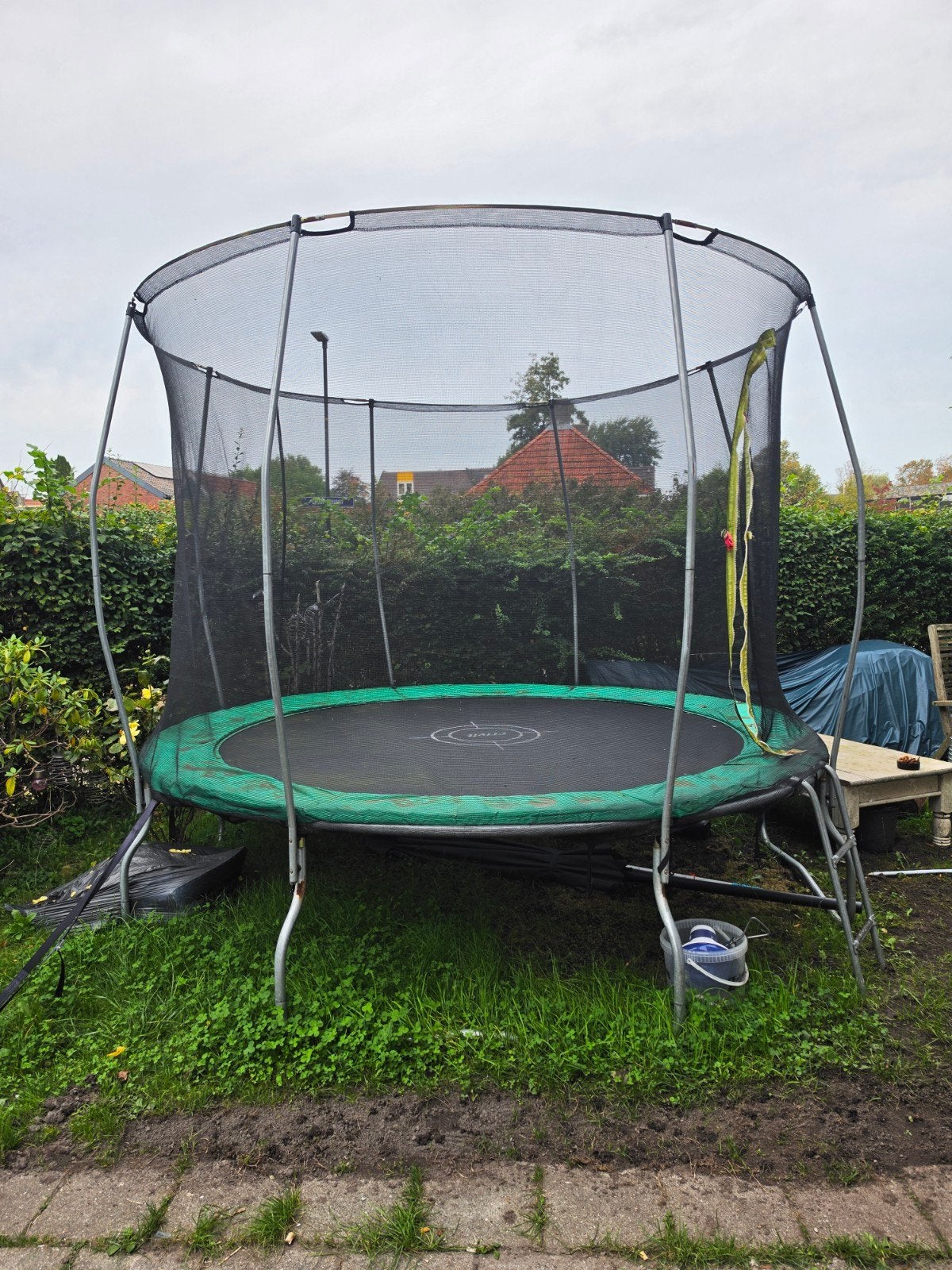 trampoline