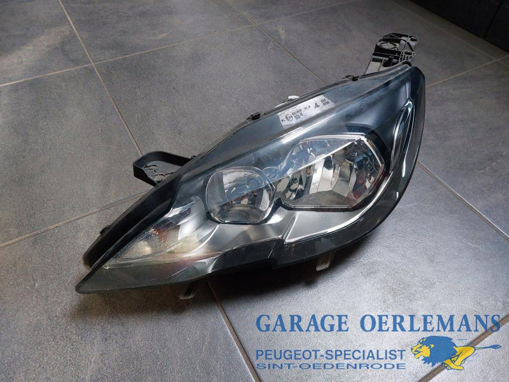 koplamp links peugeot 308 t9 2014, 9677523080, Gebruikt, -, -, ARN erkend