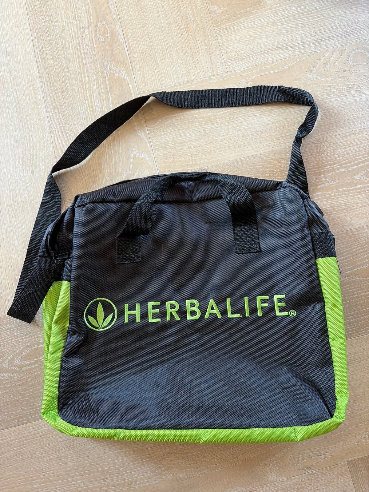 Herbalife Schoudertas/Laptoptas - Zo goed als nieuw, Ophalen of Verzenden, Zo goed als nieuw, Zwart, Overige merken