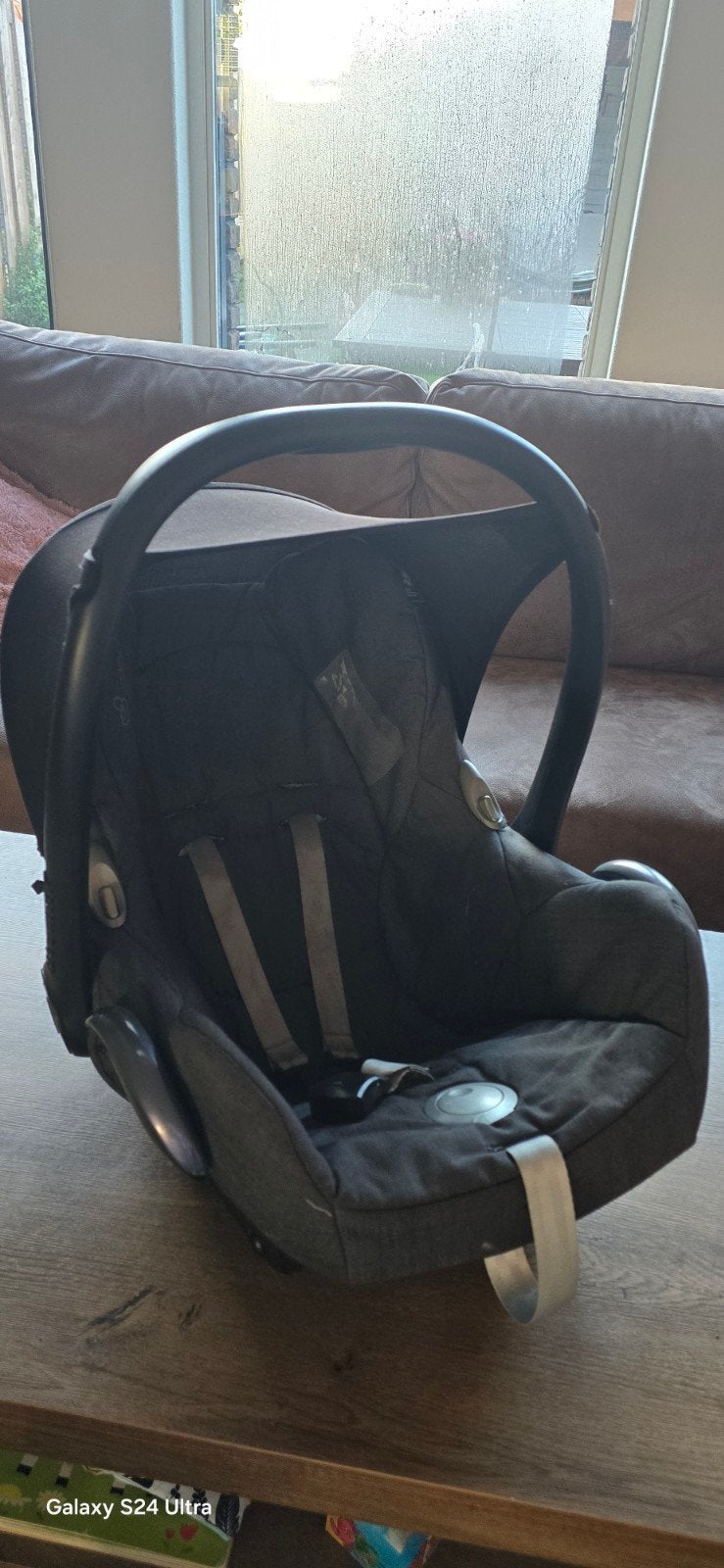 Maxi-Cosi autostoel met EasyBase 2, Kinderen en Baby's, Ophalen