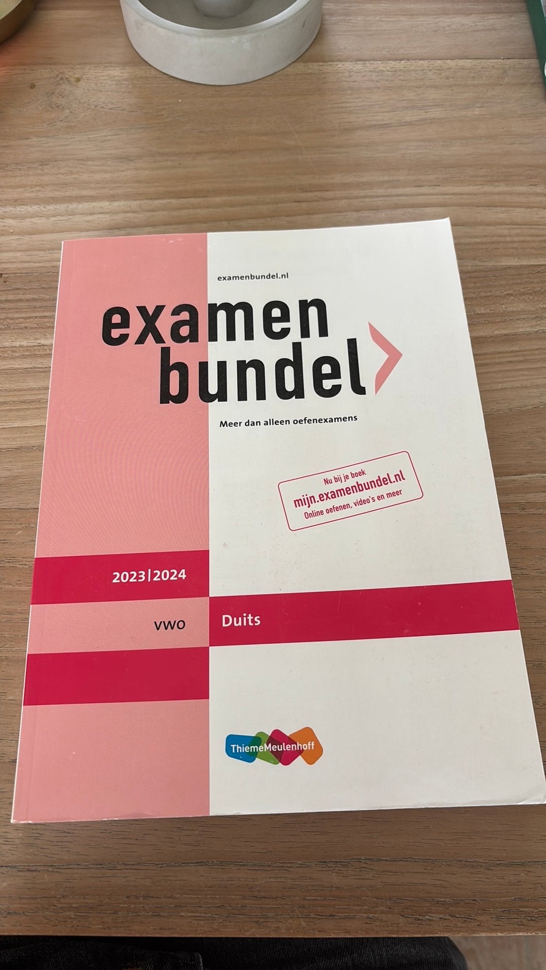 vwo Duits 2023/2024 examenbundel, Boeken, Schoolboeken, Ophalen of Verzenden, Zo goed als nieuw, VWO, Duits