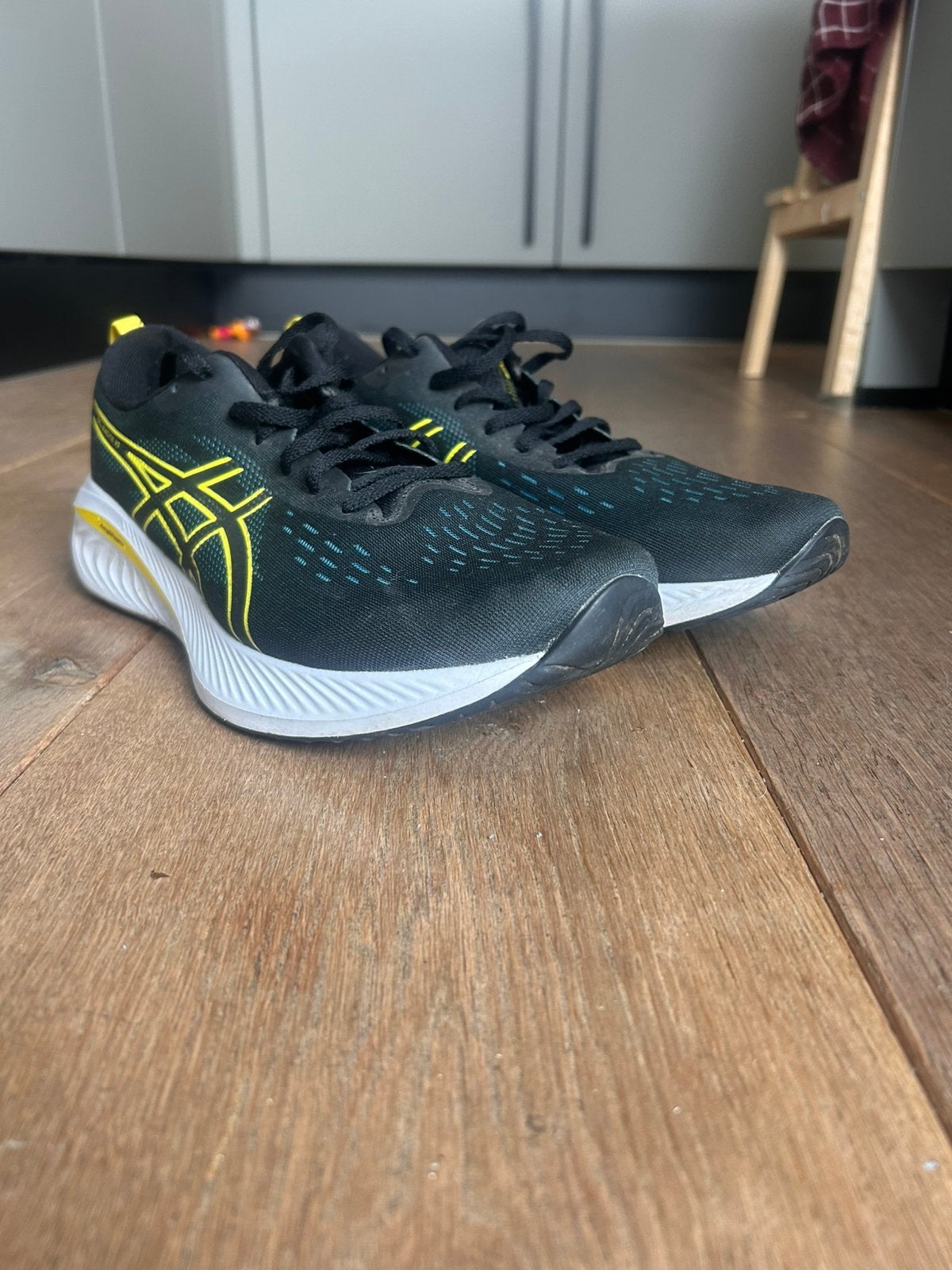 Asics gel Hardloopschoenen, Hardloopschoenen, Ophalen of Verzenden, Zo goed als nieuw, Hardlopen