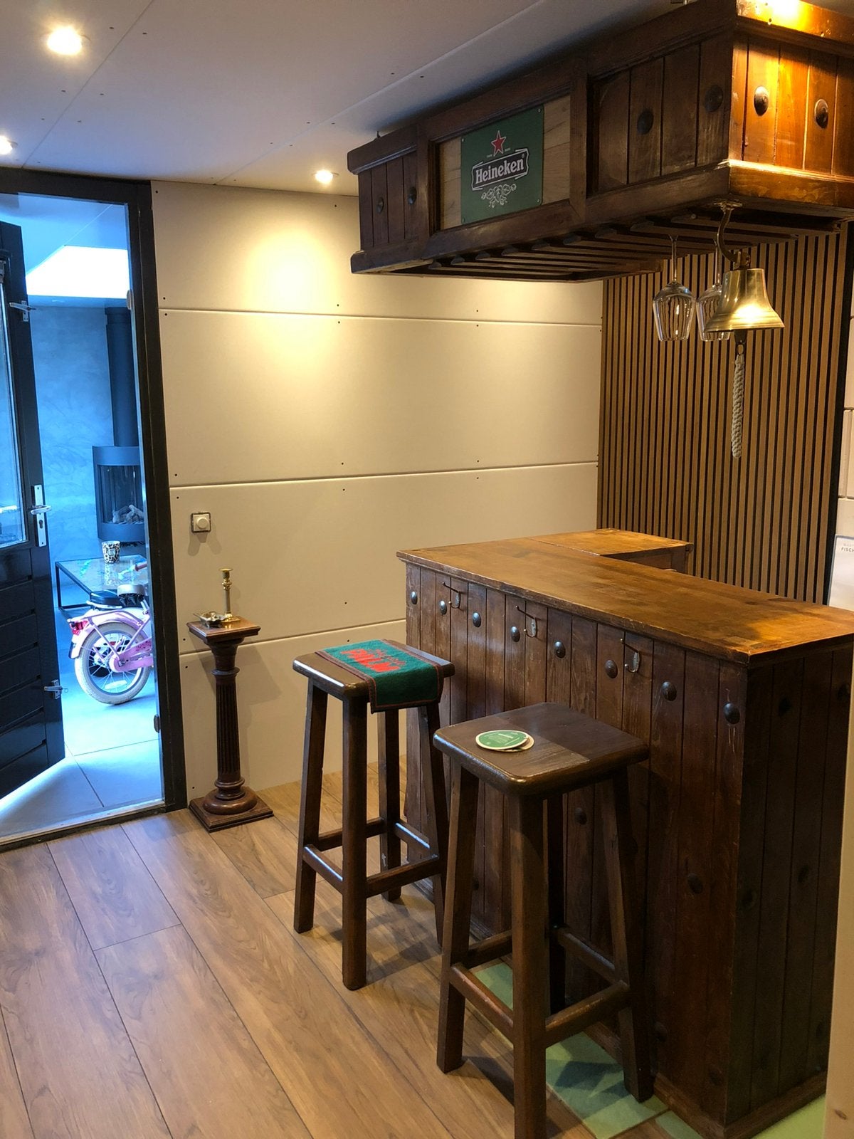 Bar voor in mancave / bruincafe, Huis en Inrichting, Ophalen, Zo goed als nieuw