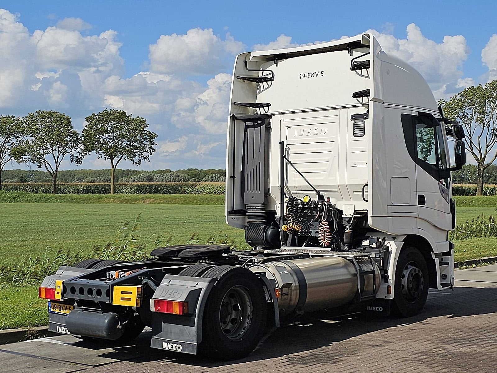 IVECO AS440S40 STRALIS lng, Auto's, Vrachtwagens, Automaat, Euro 6, Wit, Origineel Nederlands