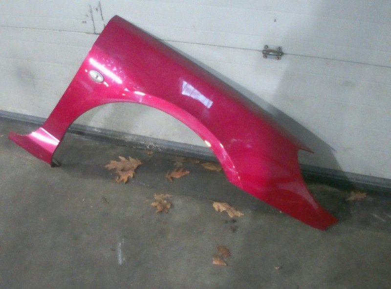 Spatbord Rechts Voor Peugeot 407 (6C/J) (2005-10/2009-06), Kontakt-peugeot@peugeot.com, Gebruikt, Peugeot Deutschland GmbH, Bahnhofsplatz, Rüsselsheim 65423, , Duitsland