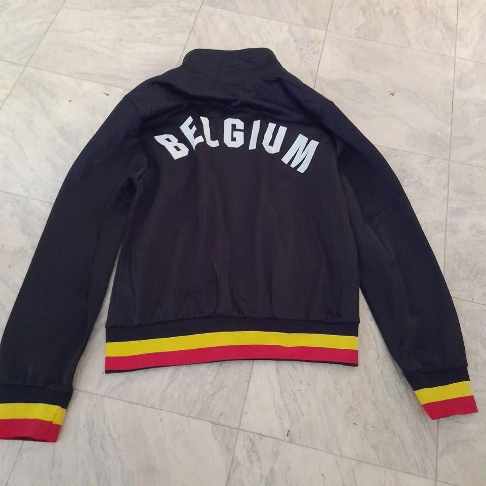 Zwarte Voetbal Vest Maat 10 Van Belgie Nr 10, Verzamelen, Ophalen of Verzenden, Zo goed als nieuw, Buitenlandse clubs, Shirt