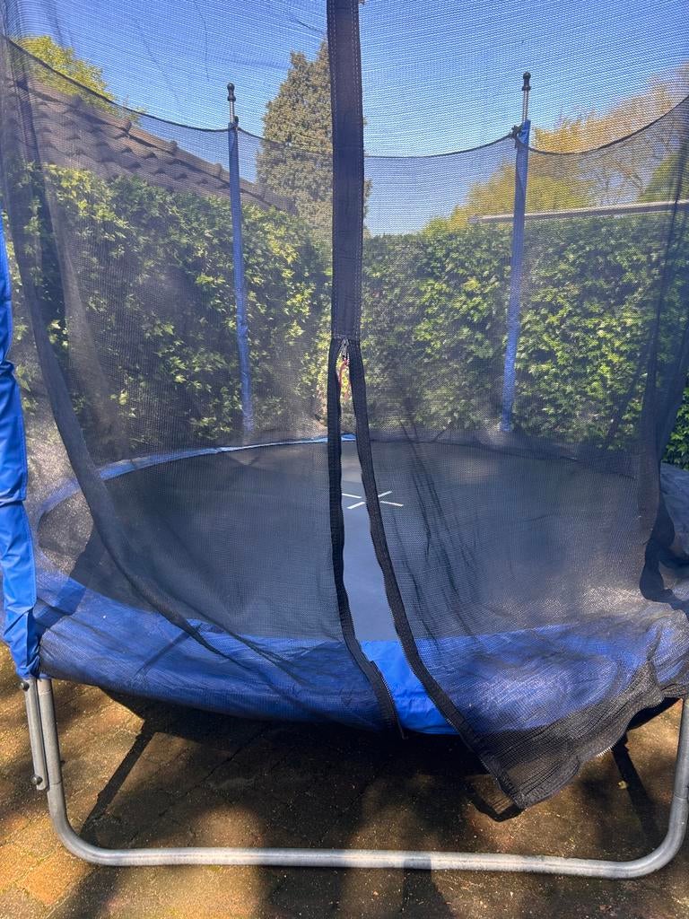 Trampoline rond  305, Ophalen, Gebruikt