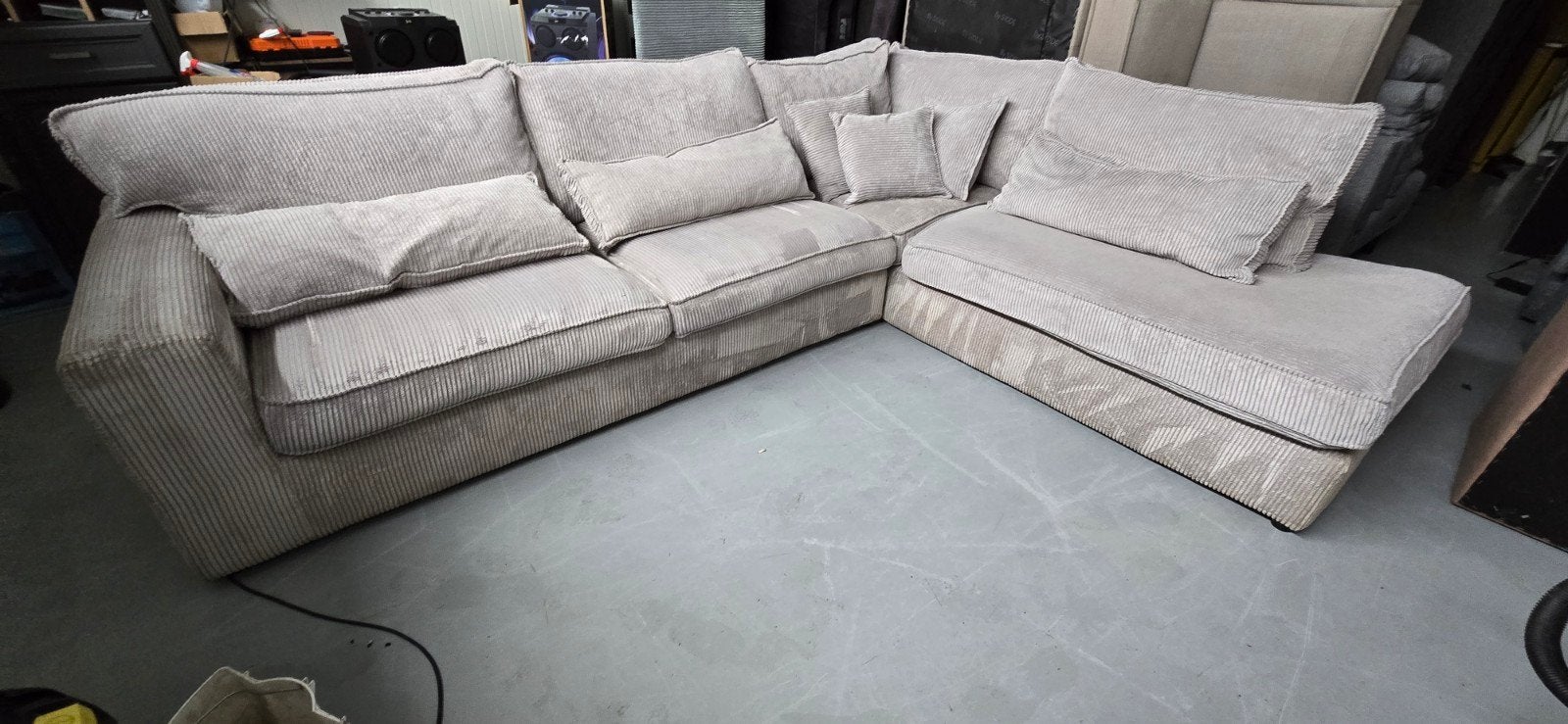 Inhouse Famanti Ribstof Hoekbank XXL - Comfortabel & Ruim, Gebruikt, Inhouse, Hoekbank, 300 cm of meer