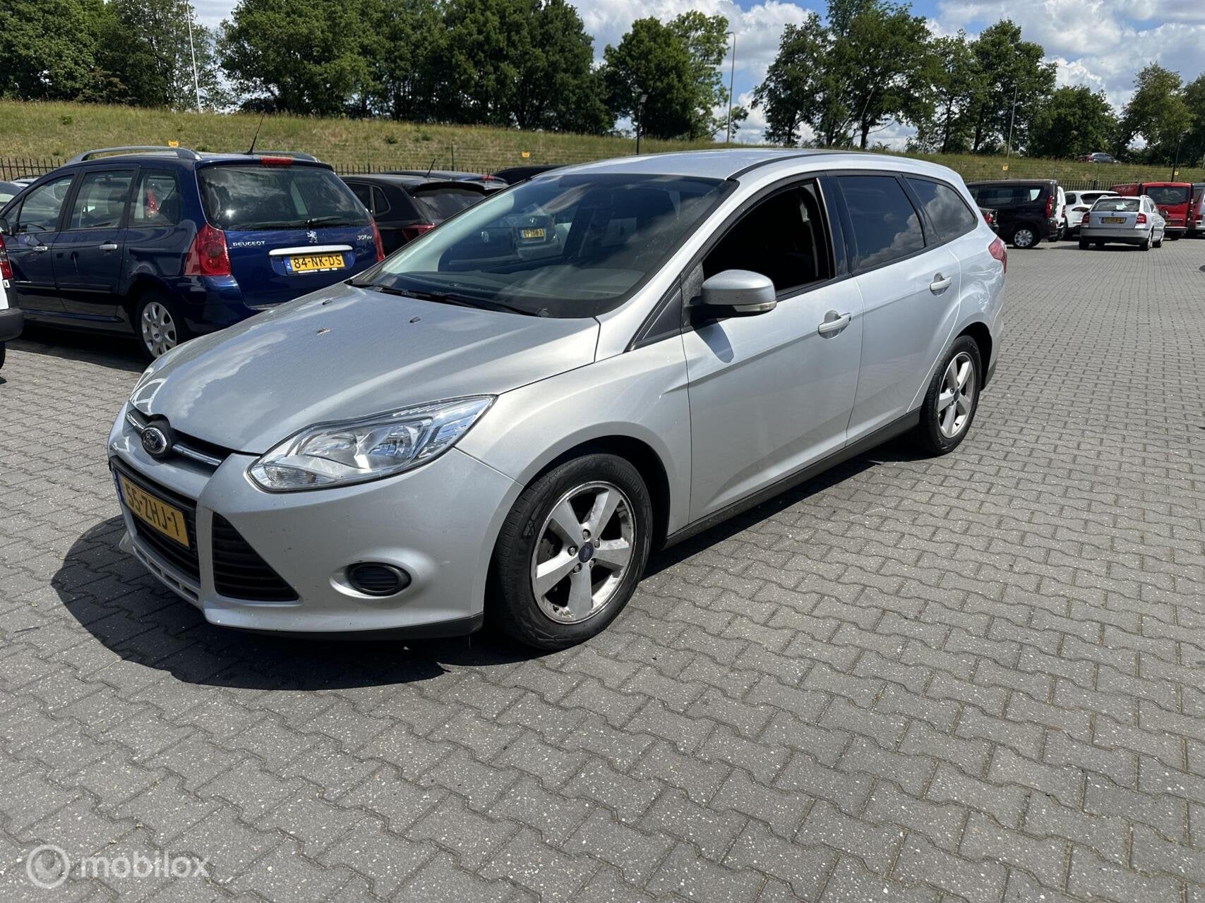 Ford Focus Wagon 1.6 TDCI ECOnetic Lease zo mee prijs, Auto's, Euro 5, Gebruikt, 4 cilinders, Origineel Nederlands