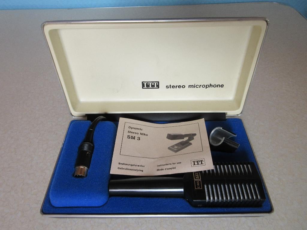 Vintage ITT SM 3 dynamische stereomicrofoon, Overige merken, Overige typen, Nieuw, Ophalen of Verzenden