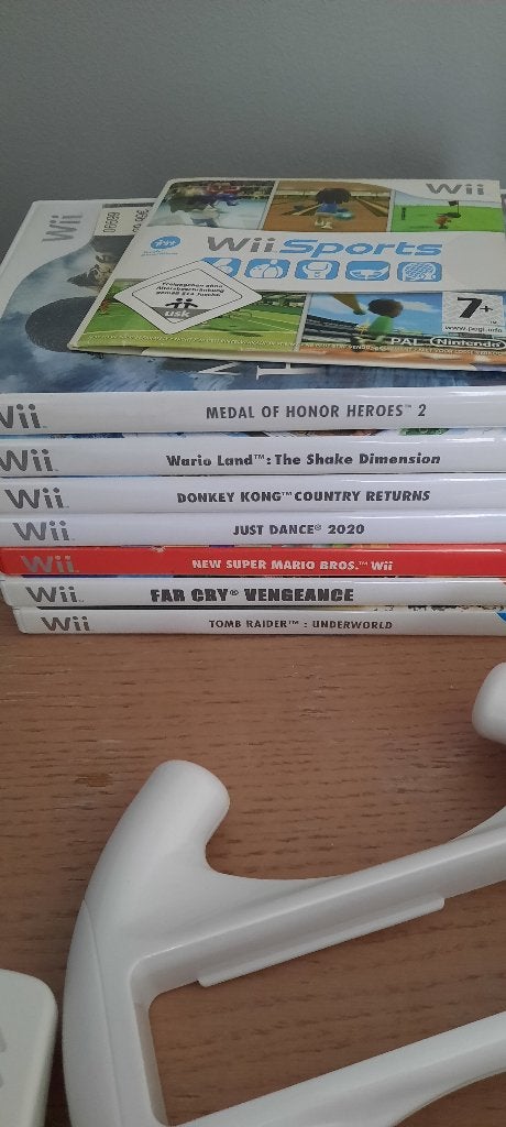 Nintendo wii met games, Ophalen, Zo goed als nieuw, Met 1 controller, Met games