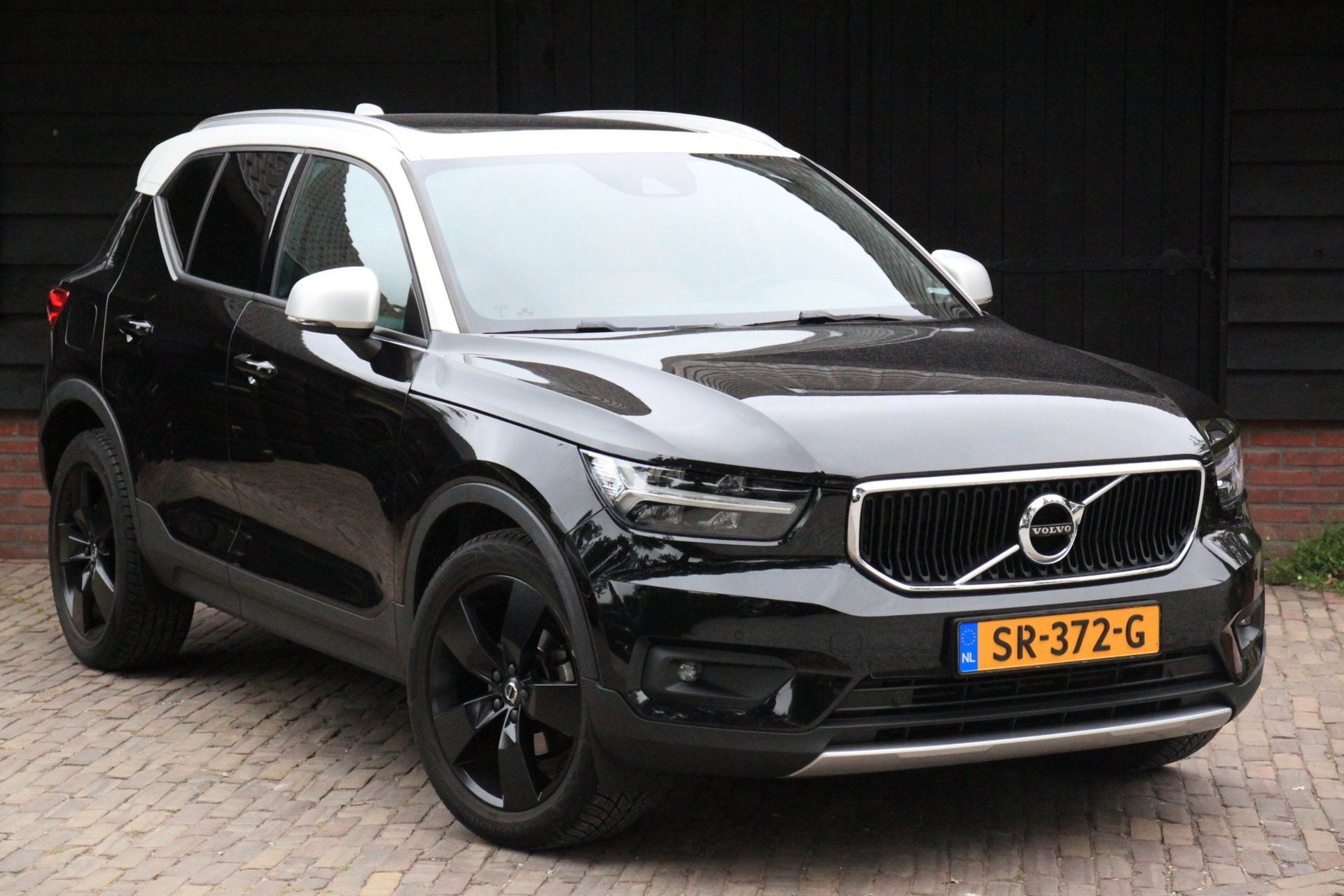 Volvo XC40 1.5 T3 Momentum Panorama-Elek,Dak/Camera/Leer/Tre, Auto's, Voorwielaandrijving, Gebruikt, Euro 6, 156 pk