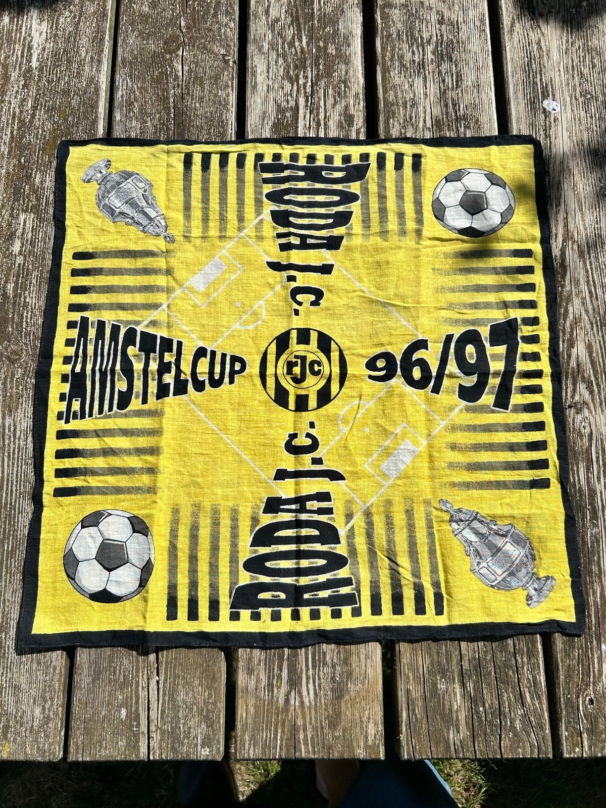 Vintage Roda JC Amstel Cup 96/97 supportersbandana, Ophalen of Verzenden, Zo goed als nieuw, Roda JC, Overige typen