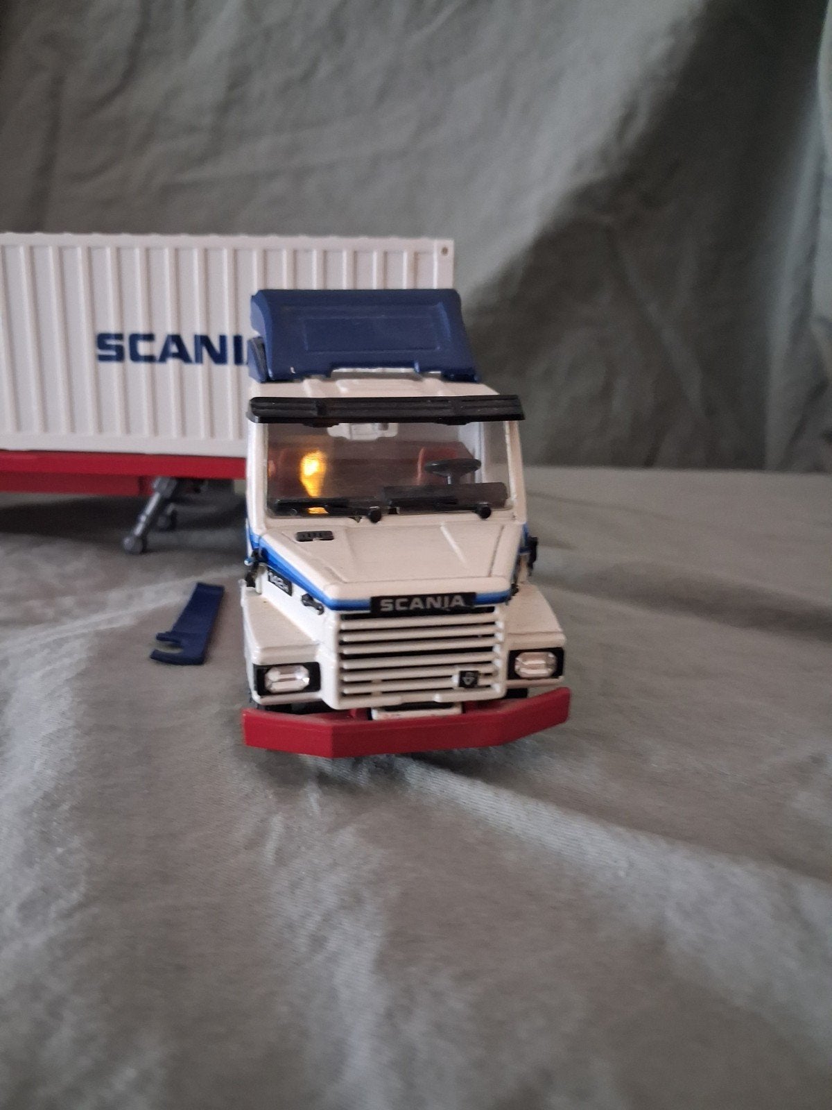 Scania 142H vrachtwagen met container oplegger, Ophalen of Verzenden, Gebruikt, Bus of Vrachtwagen, Overige merken