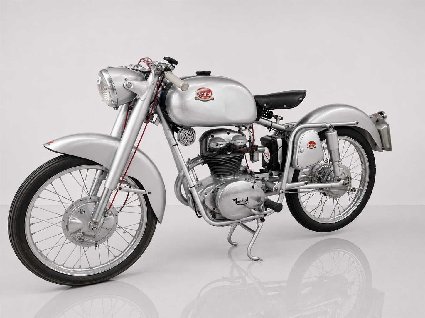 1950s Mondial Lusso Sport 200cc | Italian Classic Motorcycle, Overige merken, Overige carrosserieën, Overige brandstoffen, Bedrijf