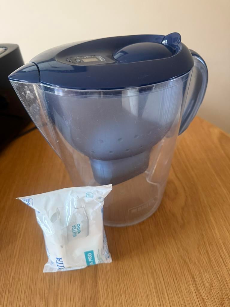 Philips koffie /espressomachine en BRITA waterfilterkan, Ophalen of Verzenden
