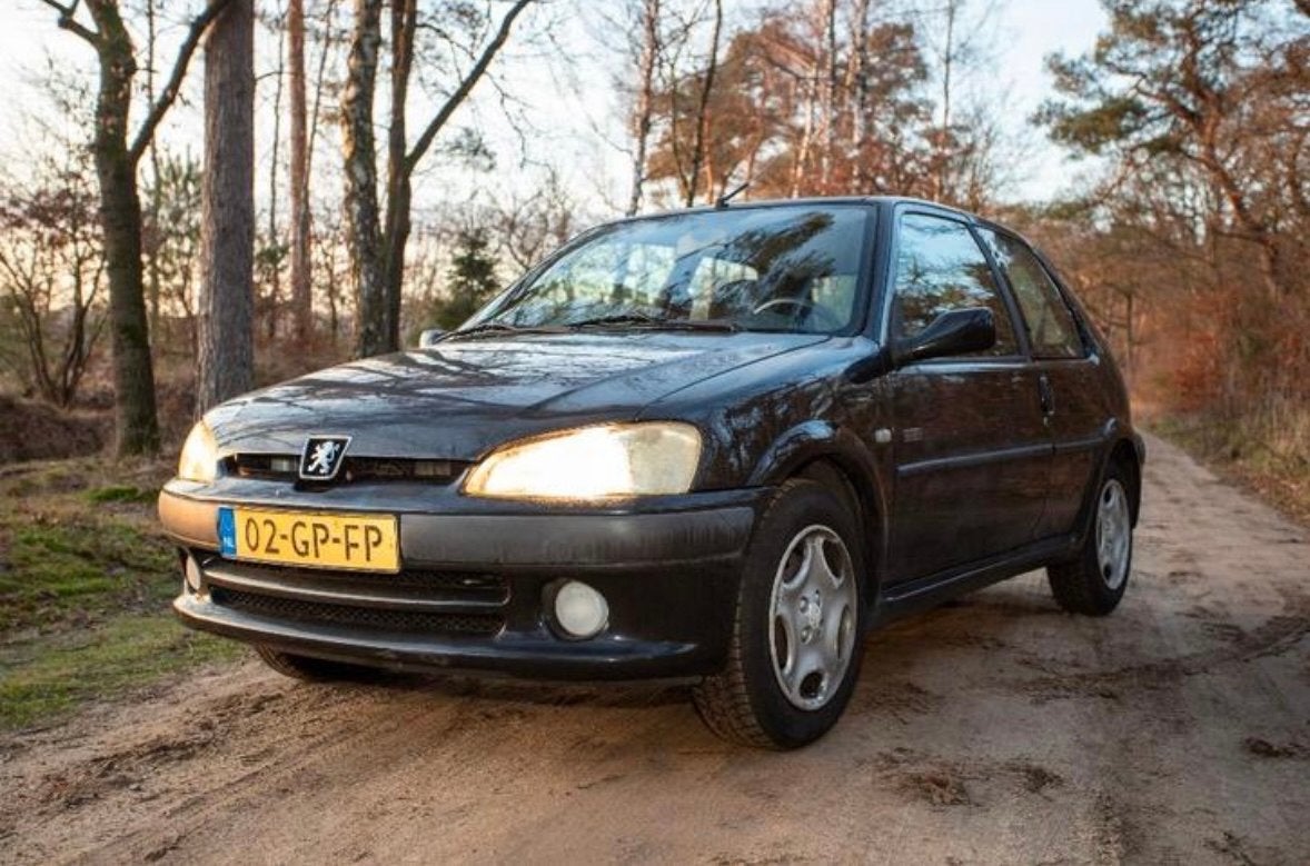 Peugeot 106 1.1 Sketch 2001 Zwart, Auto's, Voorwielaandrijving, 4 cilinders, 400 kg, Zwart