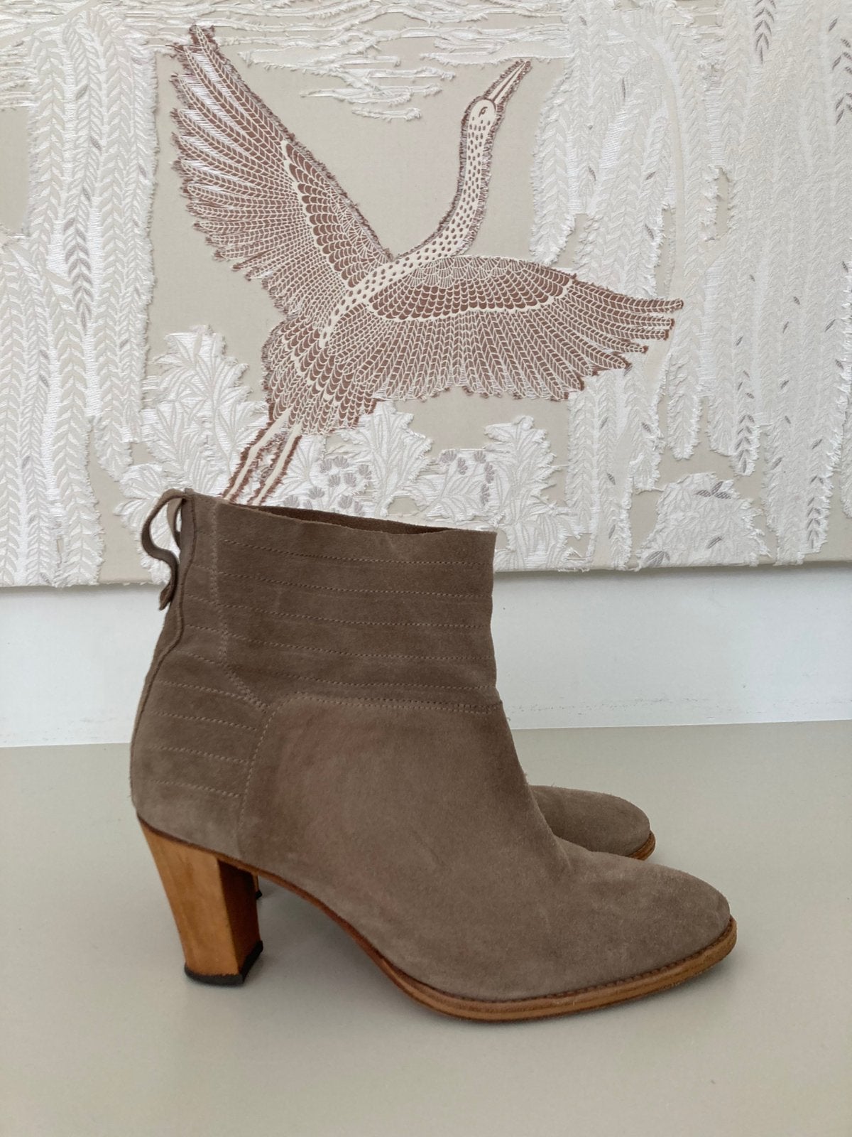 Suede laarsjes ATELIER DO SOPATO, maat 41, Kleding | Dames, Ophalen of Verzenden, Zo goed als nieuw, Bruin