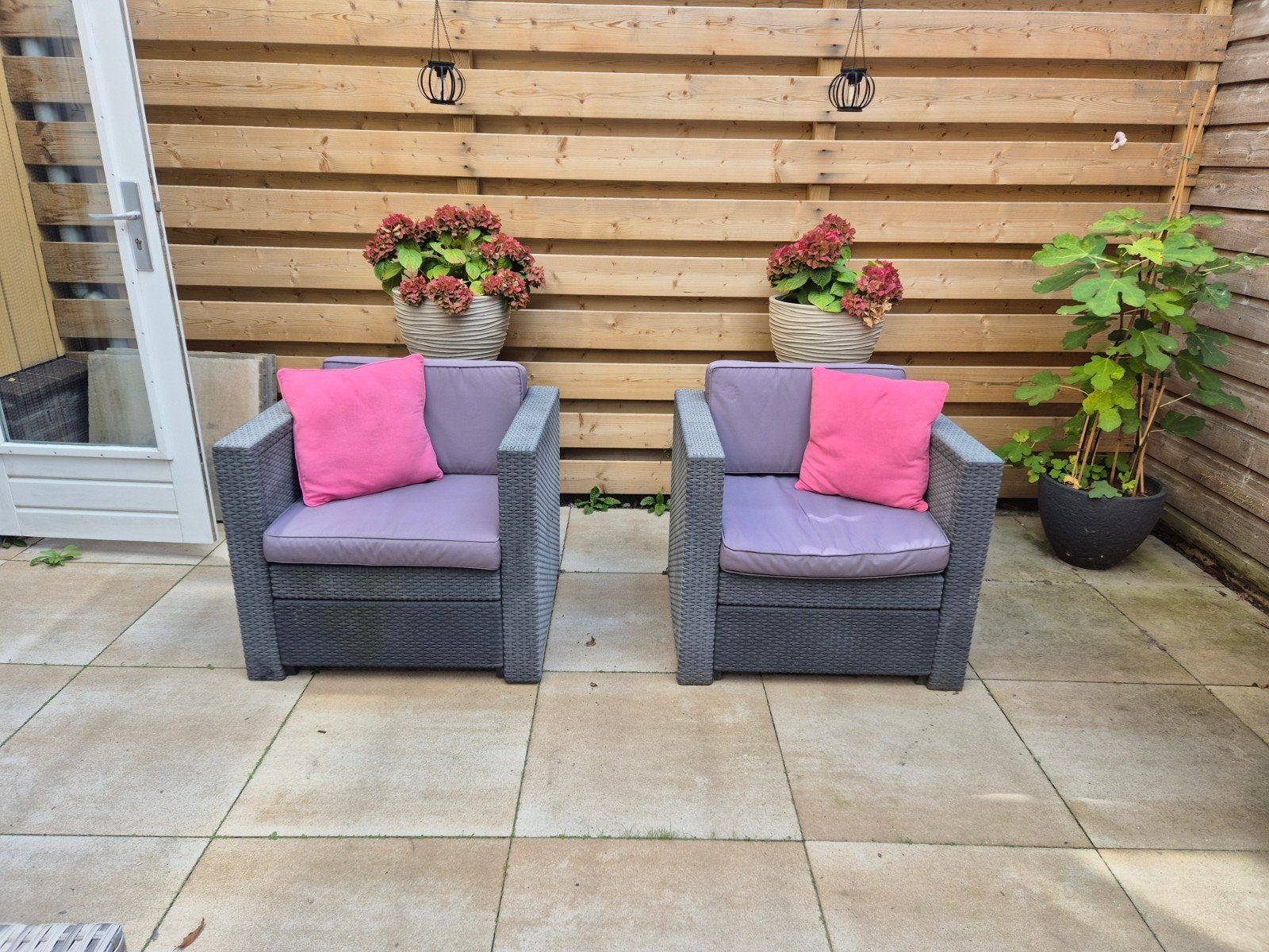 Twee comfortabele fauteuils voor tuin of balkon, Tuin en Terras, Tuinstoelen, Ophalen, Gebruikt, Wicker