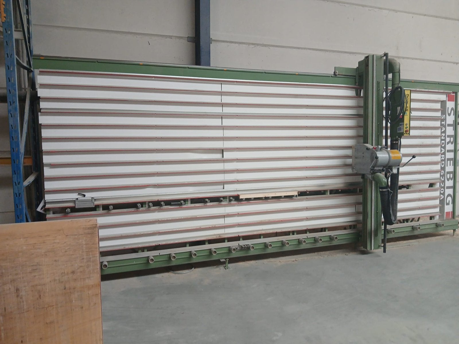 Verticale platenzaagmachine Striebig, Doe-het-zelf en Verbouw, Ophalen, 70 mm of meer, Zo goed als nieuw, Lintzaag