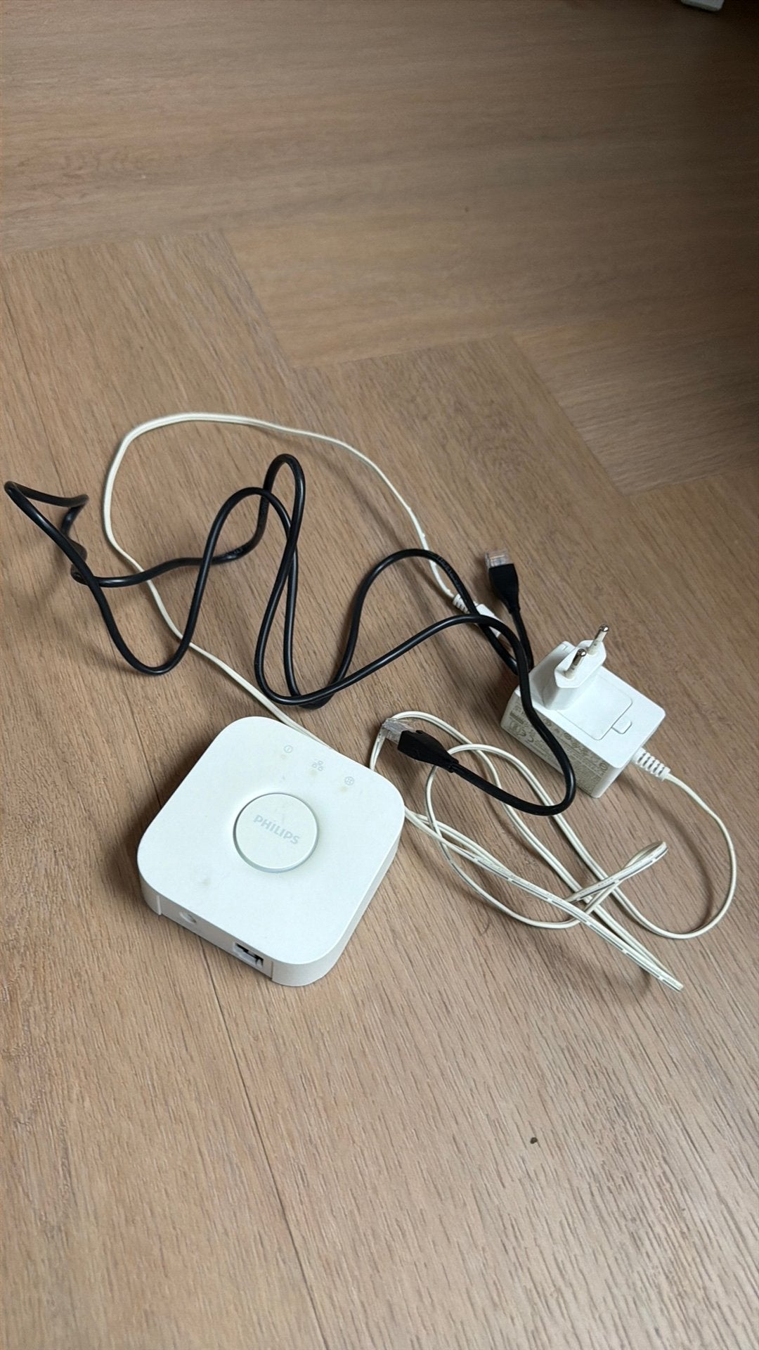 Philips Hue Bridge V2 met adapter en ethernetkabel, Ophalen, Gebruikt