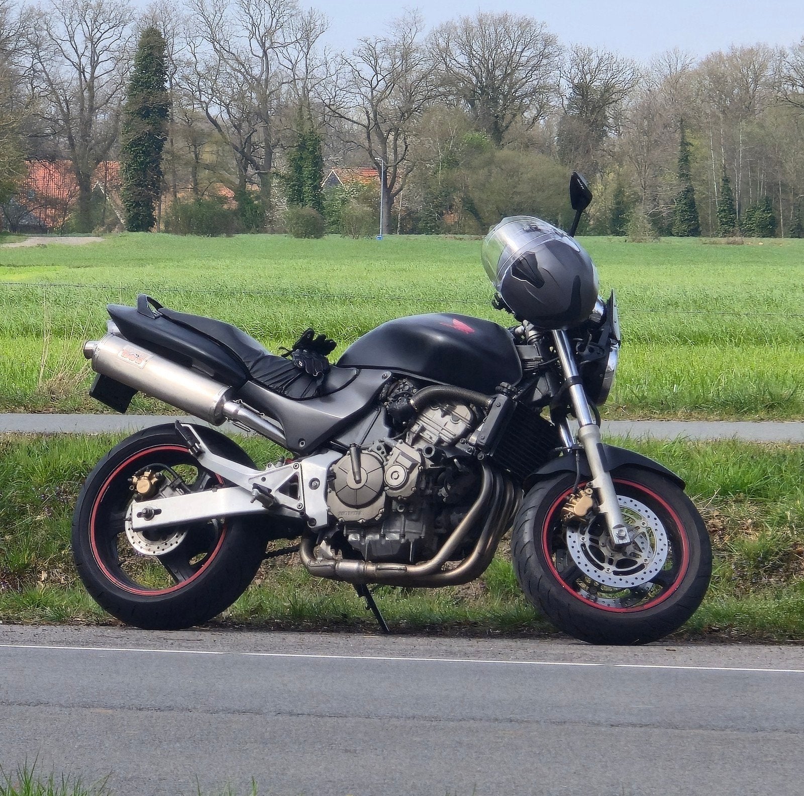 In prijs verlaagd Honda Hornet cb600 - Goed onderhouden, Motoren, Motoren | Honda, 4 cilinders, Motorrijbewijs A, Gebruikt, Particulier