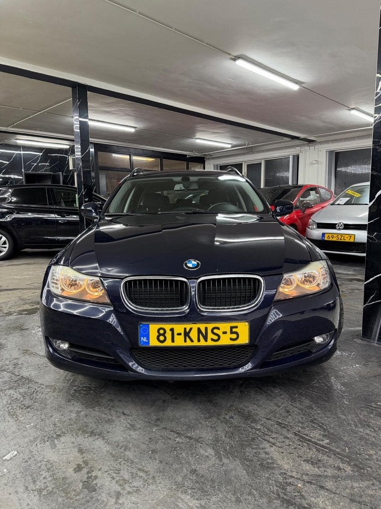 BMW 3-serie Touring 318i Business Line Automaat/Navi, Automaat, Origineel Nederlands, Onderhoudsboekje, 695 kg